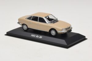 NSU Ro 80 Beige Maxichamps 1:43 940015401 Métal Moulé — image 3 sur 5