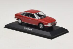 NSU Ro 80 Rouge Maxichamps 1:43 940015402 Métal Moulé — image 3 sur 5