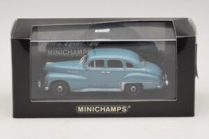 Opel Kapitän Bleu Minichamps 1:43 430043308 Métal Moulé — image 5 sur 5
