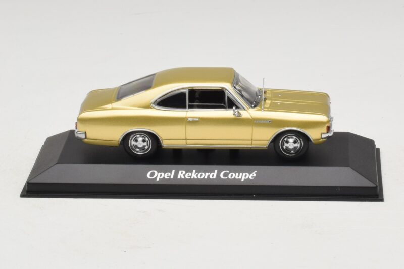 Opel Rekord C Coupé Or Maxichamps 1:43 940046120 Métal Moulé