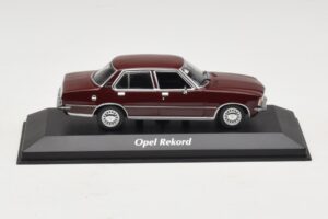 Opel Rekord D Rouge Foncé Maxichamps 1:43 940044000 Métal Moulé
