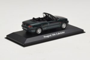 Peugeot 306 Cabriolet Vert Métallisé Maxichamps 1:43 940112833 Métal Moulé — image 2 sur 5