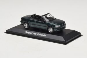 Peugeot 306 Cabriolet Vert Métallisé Maxichamps 1:43 940112833 Métal Moulé — image 3 sur 5