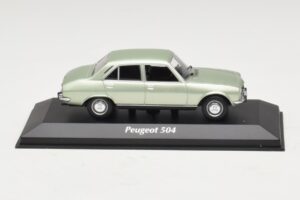 Peugeot 504 Vert Clair Métallisé Maxichamps 1:43 Peugeot 504 Vert Clair Métallisé Maxichamps 1:43 940112501 Métal Moulé