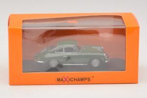 Porsche 356C Carrera 2 Vert Foncé Maxichamps 1:43 940062360 Métal Moulé — image 5 sur 5