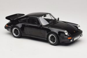 Porsche 911 930 Turbo 3.3 Noir KK-Scale 1:18 KKDC181443 Métal Moulé — image 4 sur 6