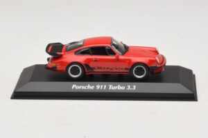 Porsche 911 930 Turbo 3.3 Rouge Maxichamps 1:43 940069000 Métal Moulé