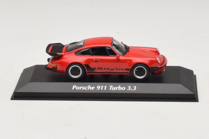 Porsche 911 930 Turbo 3.3 Rouge Maxichamps 1:43 940069000 Métal Moulé