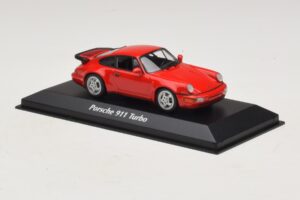 Porsche 911 964 Turbo Rouge Maxichamps 1:43 940069102 Métal Moulé — image 3 sur 5