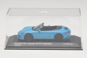 Porsche 911 991.1 Carrera 4 GTS Cabriolet Bleu Minichamps 1:43 410067332 Métal Moulé — image 4 sur 5