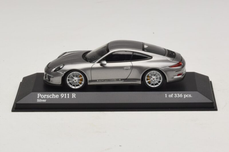 Porsche 911 991.1 R Argent Minichamps 1:43 410066224 Métal Moulé