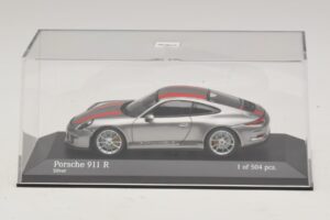Porsche 911 991.1 R Argent Avec Bandes Orange Minichamps 1:43 410066222 Métal Moulé — image 4 sur 5