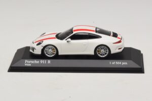 Porsche 911 991.1 R Blanc Avec Bandes Rouges Minichamps 1:43 410066220 Métal Moulé — image 2 sur 6