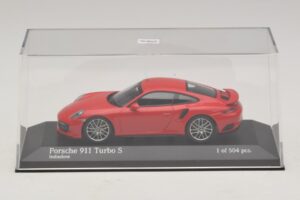 Porsche 911 991.1 Turbo S Rouge Minichamps 1:43 410067170 Métal Moulé — image 4 sur 5