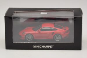 Porsche 911 991.1 Turbo S Rouge Minichamps 1:43 410067170 Métal Moulé — image 5 sur 5