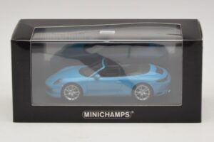 Porsche 911 991.2 Carrera 4 Cabriolet Bleu Minichamps 1:43 410067232 Métal Moulé — image 5 sur 5