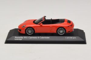 Porsche 911 991.2 Carrera 4 Cabriolet Orange Minichamps 1:43 410067231 Métal Moulé