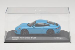 Porsche 911 991.2 Carrera 4 GTS Miami Blue Minichamps 1:43 410067322 Métal Moulé — image 4 sur 5