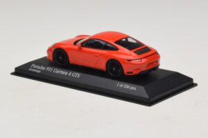 Porsche 911 991.2 Carrera 4 GTS Orange Minichamps 1:43 410067321 Métal Moulé — image 3 sur 5
