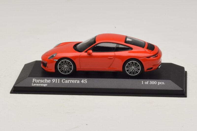 Porsche 911 991.2 Carrera 4S Orange Minichamps 1:43 410067241 Métal Moulé