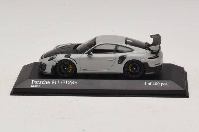 Porsche 911 991.2 GT2 RS Chalk Minichamps 1:43 410067237 Métal Moulé