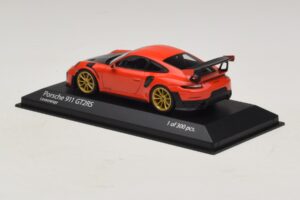 Porsche 911 991.2 GT2 RS Orange Minichamps 1:43 410067229 Métal Moulé — image 3 sur 5