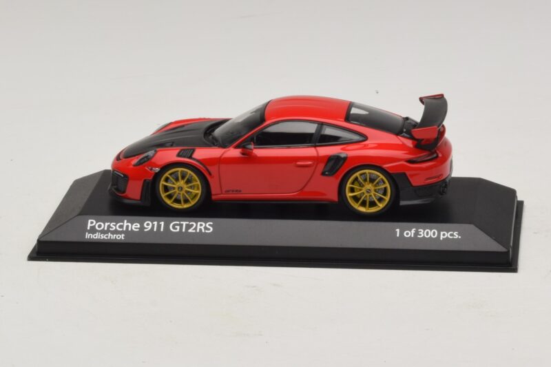 Porsche 911 991.2 GT2 RS Rouge Minichamps 1:43 410067227 Métal Moulé
