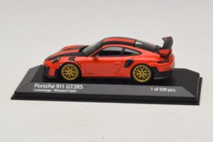 Porsche 911 991.2 GT2 RS Weissach Package Orange Minichamps 1:43 410067224 Métal Moulé
