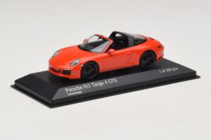 Porsche 911 991 Targa 4 GTS Orange Minichamps 1:43 410067341 Métal Moulé — image 2 sur 5