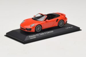 Porsche 911 991 Turbo S Cabriolet Orange Minichamps 1:43 410067181 Métal Moulé — image 2 sur 5