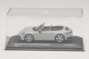 Porsche 911 992 Carrera 4S Cabriolet Gris Minichamps 1:43 410069331 Métal Moulé — image 4 sur 5