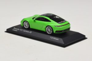 Porsche 911 992 Carrera 4S Vert Minichamps 1:43 410069322 Métal Moulé — image 3 sur 5