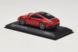 Porsche 911 992 Carrera 4S Rouge Minichamps 1:43 410069321 Métal Moulé — image 3 sur 5