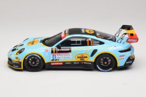 Porsche 911 992 Rally GT #1 C. Cherain / D. Withers Rallye de Wallonie 2025 IXO 1:18 18RMC254 Métal Moulé — image 3 sur 6