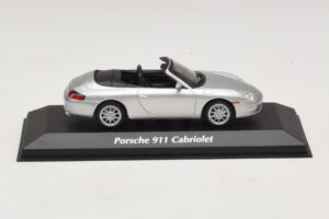 Porsche 911 996 Cabriolet Argent Maxichamps 1:43 940061031 Métal Moulé