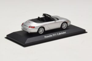 Porsche 911 996 Cabriolet Argent Maxichamps 1:43 940061031 Métal Moulé — image 2 sur 5