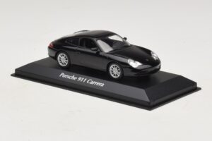 Porsche 911 996 Carrera Noir Maxichamps 1:43 940061020 Métal Moulé — image 3 sur 5