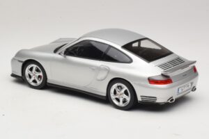 Porsche 911 996 Turbo Argent KK-Scale 1:18 KKDC181471 Métal Moulé — image 5 sur 6