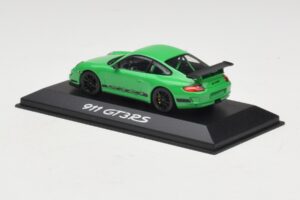 Porsche 911 997 GT3 RS Vert Minichamps 1:43 403066011 Métal Moulé — image 3 sur 5