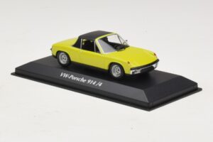 Porsche 914/4 Vert Maxichamps 1:43 940065660 Métal Moulé — image 3 sur 5