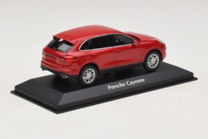 Porsche Cayenne 958 Rouge Maxichamps 1:43 940063200 Métal Moulé — image 2 sur 5