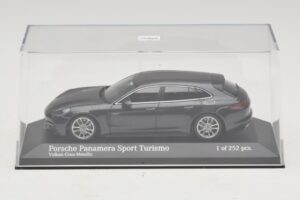 Porsche Panamera 971 4 E-Hybrid Sport Turismo Gris Minichamps 1:43 410066112 Métal Moulé — image 4 sur 5