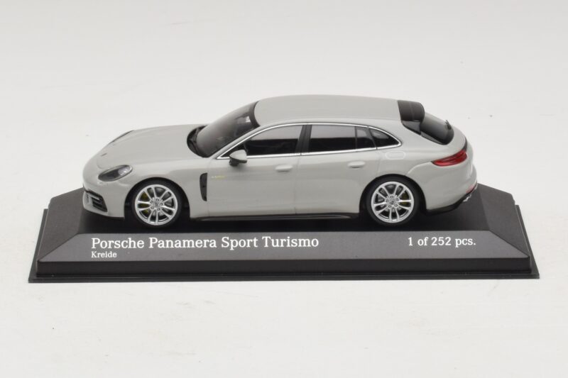 Porsche Panamera 971 Sport Turismo 4E-Hybrid Gris Minichamps 1:43 410066114 Métal Moulé