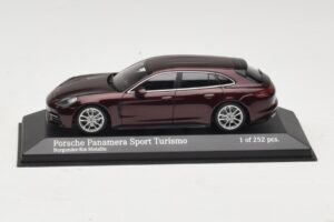 Porsche Panamera 971 Sport Turismo 4S Rouge Minichamps 1:43 410066110 Métal Moulé