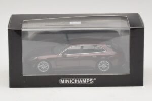 Porsche Panamera 971 Sport Turismo 4S Rouge Minichamps 1:43 410066110 Métal Moulé — image 5 sur 5