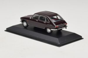 Renault 16 Rouge Foncé Minichamps 1:43 400113104 Métal Moulé — image 3 sur 5