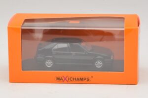 Renault 19 Noir Maxichamps 1:43 940113701 Métal Moulé — image 5 sur 5