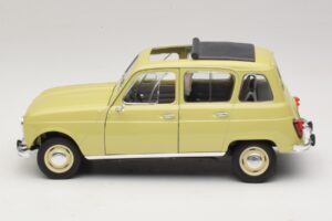 Renault 4L Jaune Solido 1:18 8062 Métal Moulé — image 3 sur 7