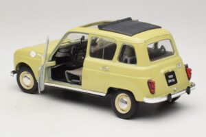 Renault 4L Jaune Solido 1:18 8062 Métal Moulé — image 4 sur 7