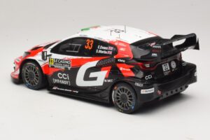 Toyota GR Yaris Rally1 #33 E. Evans / S. Martin Rally Monte Carlo 2026 IXO 1:18 18RMC269B Métal Moulé — image 5 sur 6